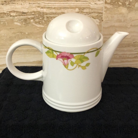 The Tuscany Collection - Tea Pot - Picture 3 of 6